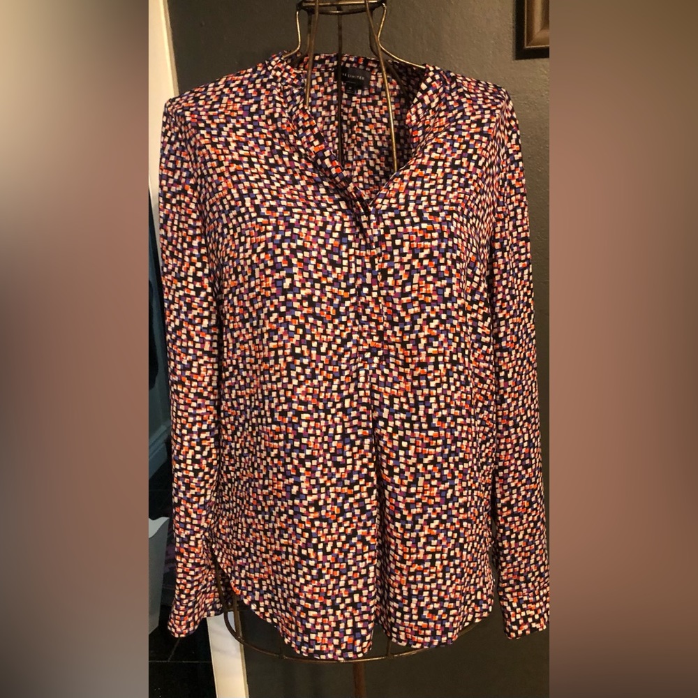Medium Limited top